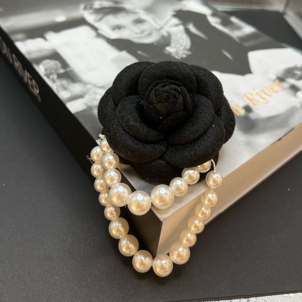 Elegant Black Rose Brooch with Pearls